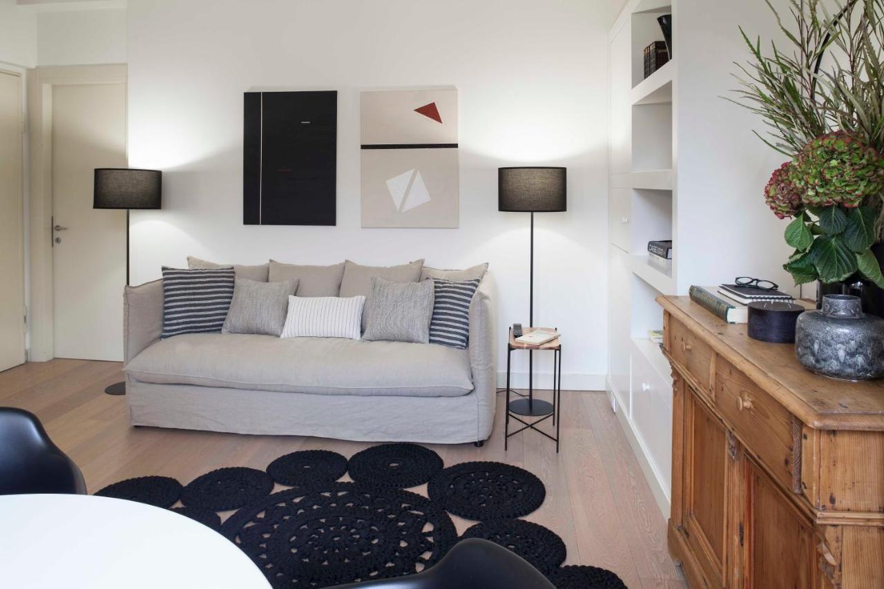Lily Pads -Elegant Apartment- In The City Center Milano Ngoại thất bức ảnh