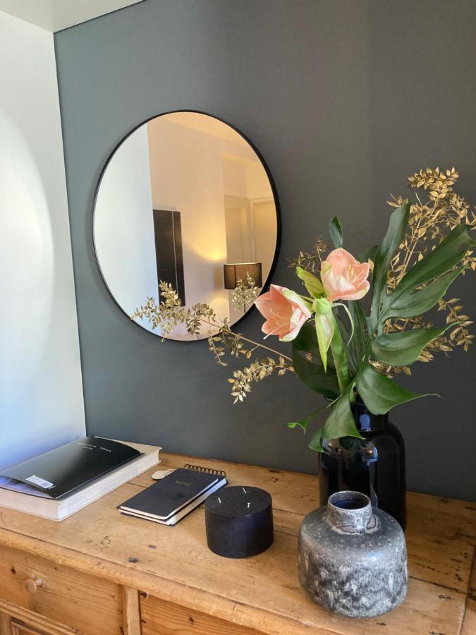 Lily Pads -Elegant Apartment- In The City Center Milano Ngoại thất bức ảnh