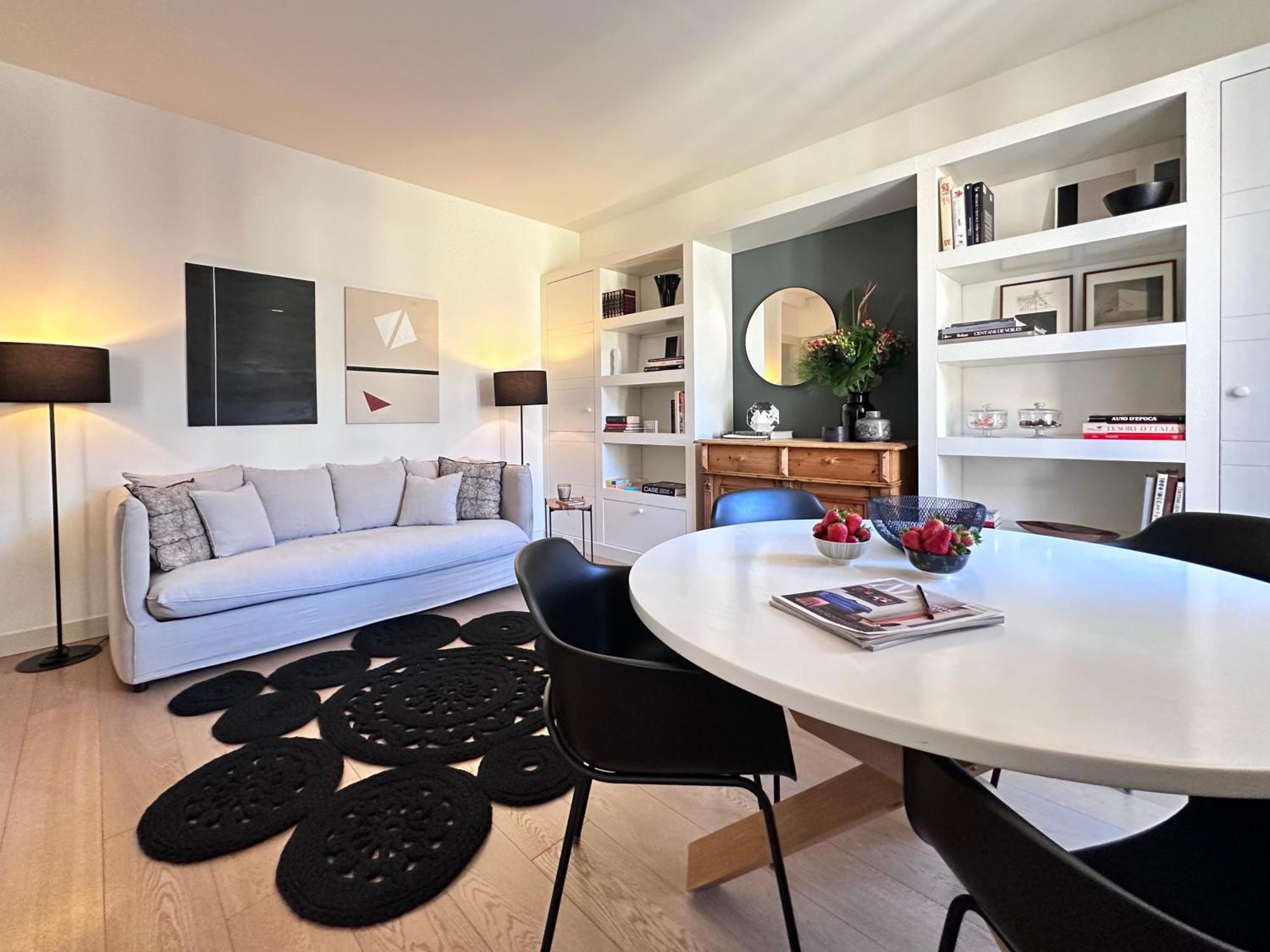 Lily Pads -Elegant Apartment- In The City Center Milano Ngoại thất bức ảnh